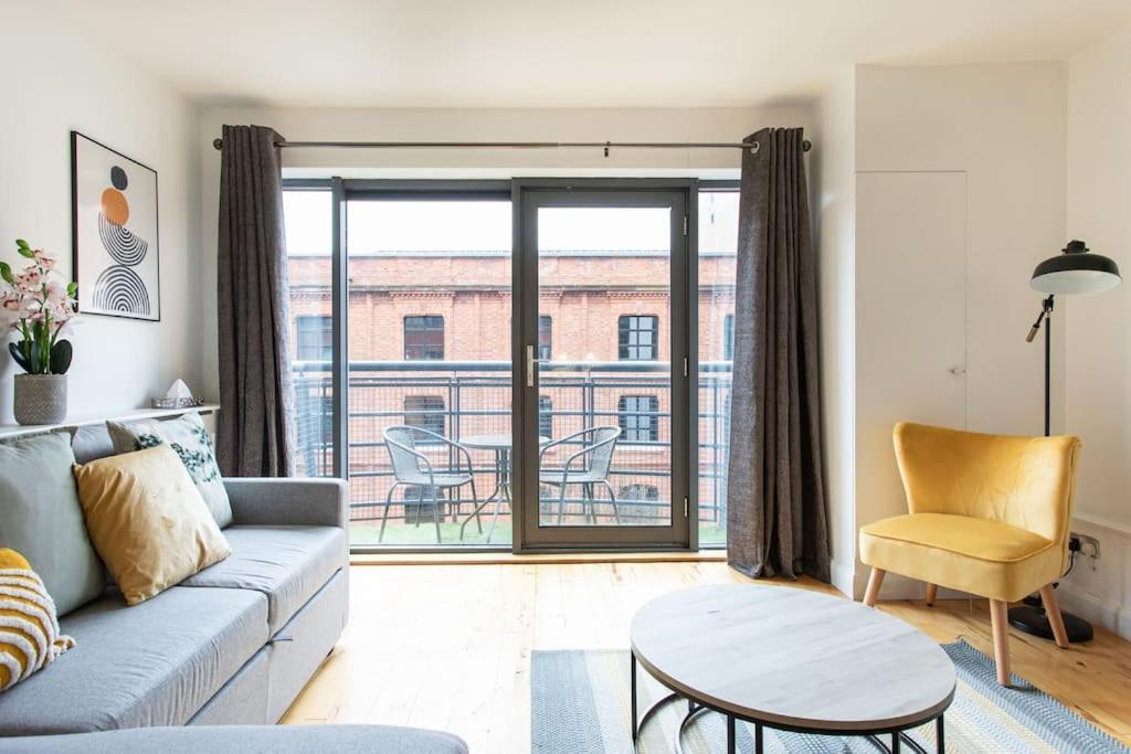 Best City Centre Luxurious Home Free Parking ベルファスト エクステリア 写真